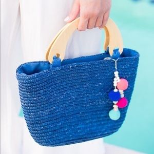 Straw beach bag